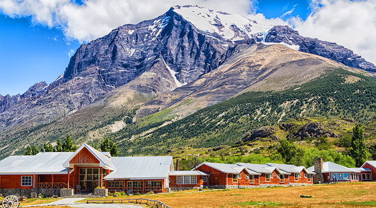 Torres del Paine O Circuit Trek Guided Tour | Wildland Trekking