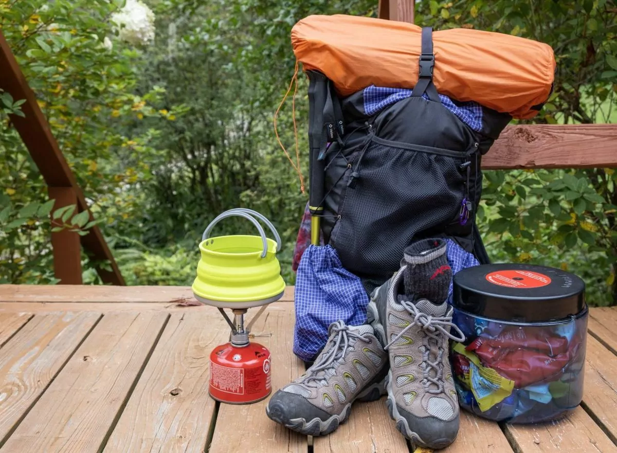 How to Pack for an Appalachian Trail Thru-Hike - Uncommon Path