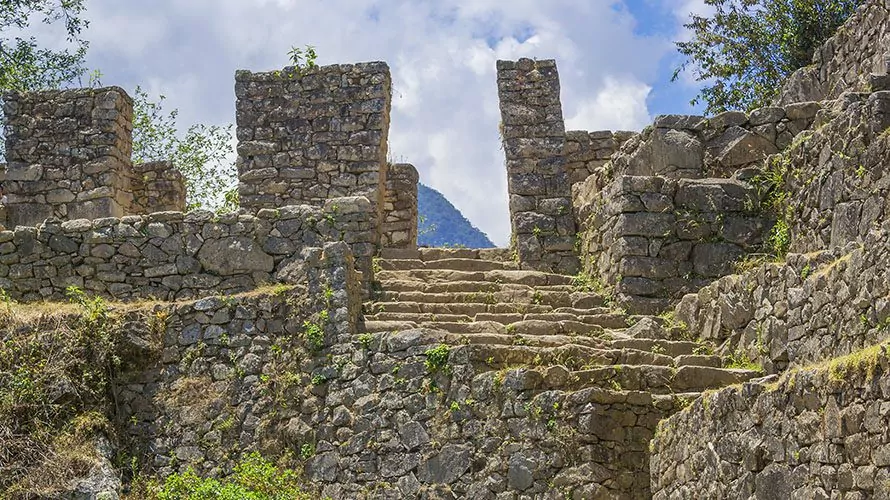 Short Inca Trail Lodge-based Hiking Tour | Wildland Trekking