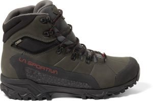 Best Hiking Boots for Backpacking Trips in 2024