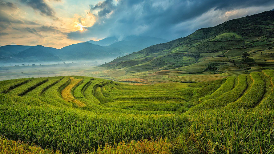 trekking tour in vietnam