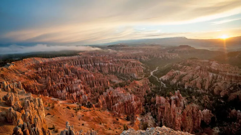 Sunset view of the hoodoos of Bryce Canyon National Park
