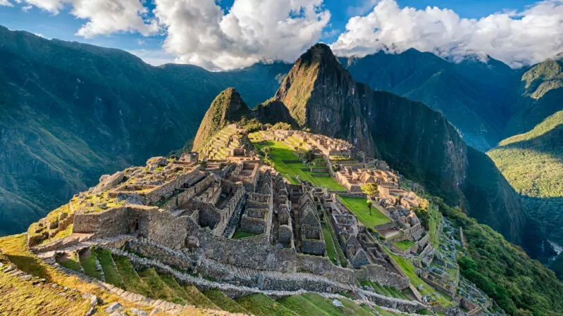 Machu Picchu hiking tour in Peru