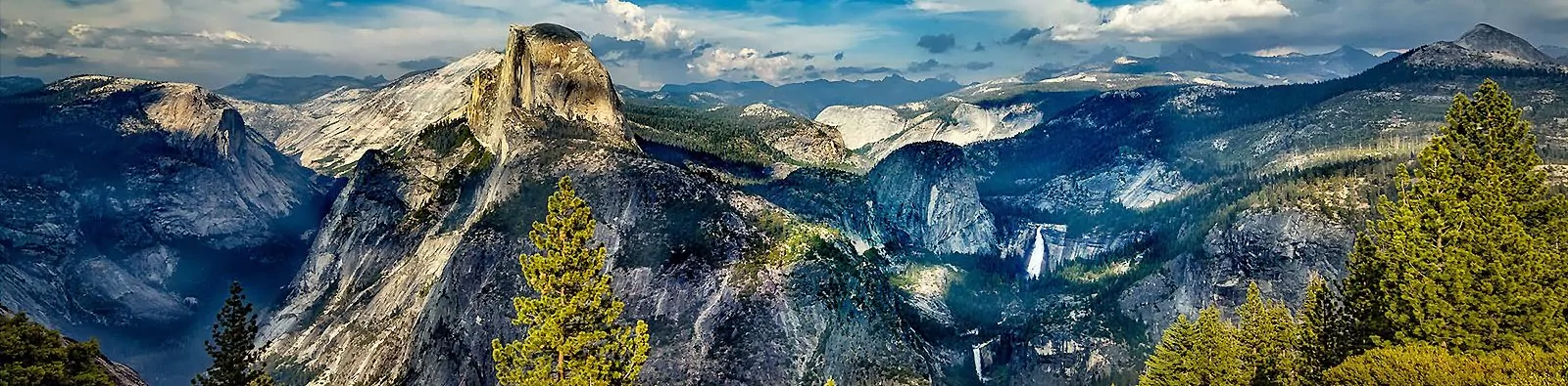 View from Glacier Point in Yosemite National Park