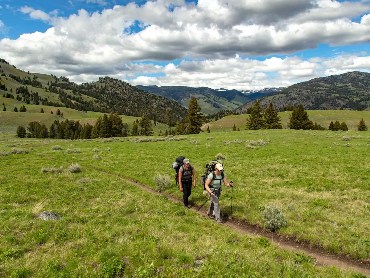 15 Best Beginner Backpacking Trips in the U.S. Wildland Trekking