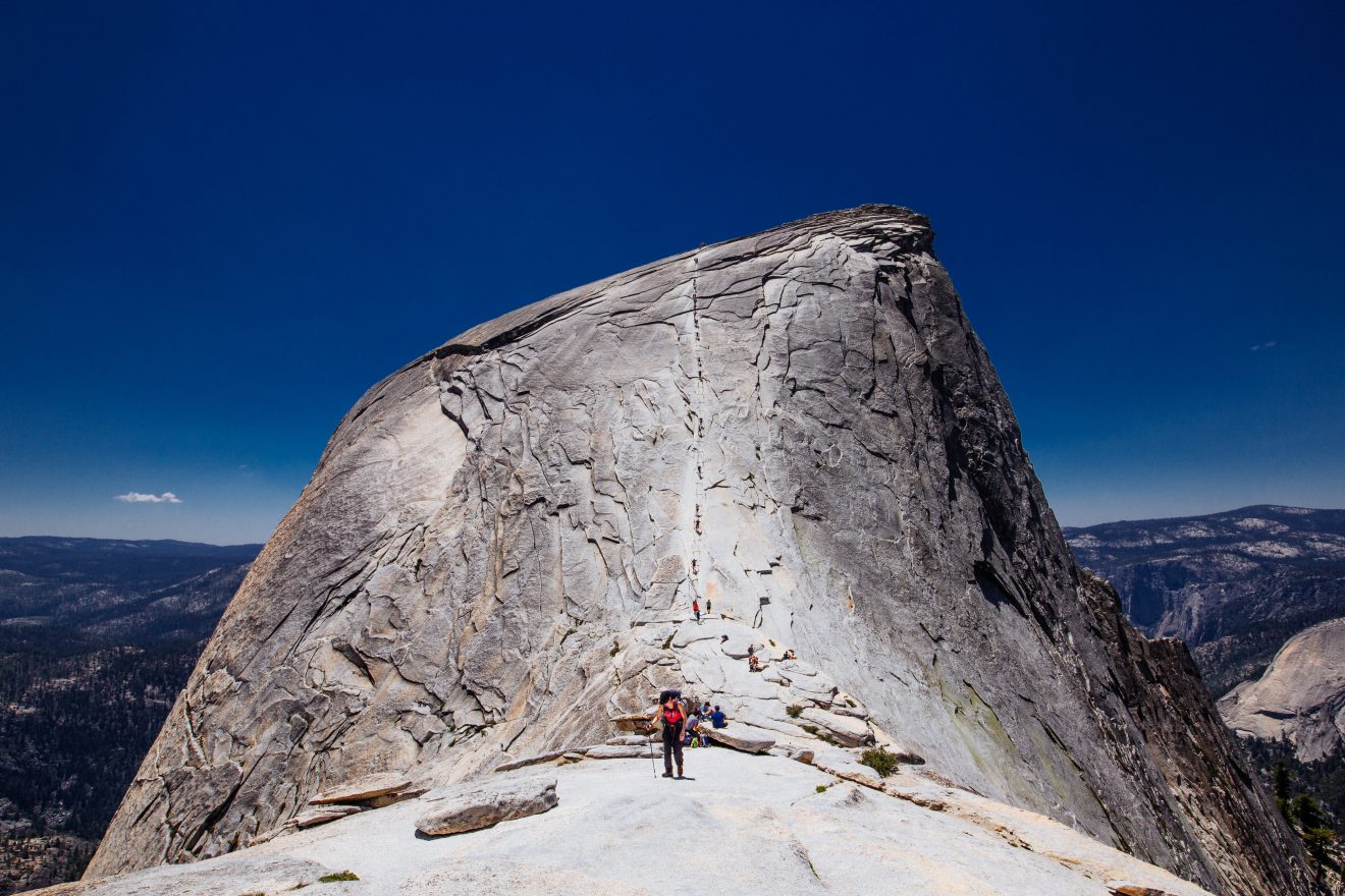 half dome in yosemite national park 