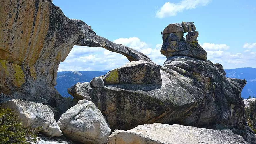 Indian Rock Arch in Yosemite National Park