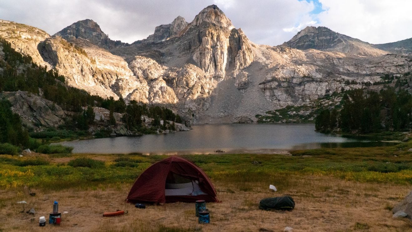 Camping tent set up at a backpacking camp near Rae Lakes, California