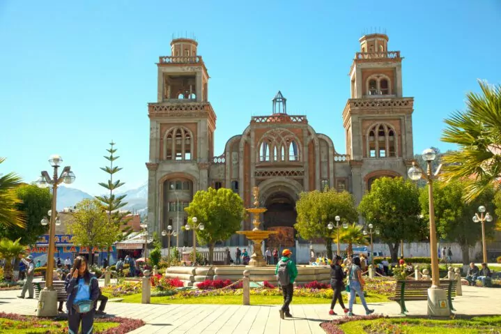 Huaraz city plaza