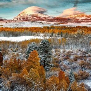 yosemite november winter fall colors snow mountains backpacking hiking trees 