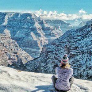 Hiking grand clearance canyon in january