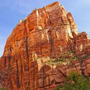 Best time to hike Angels Landing guided hikes trek trail