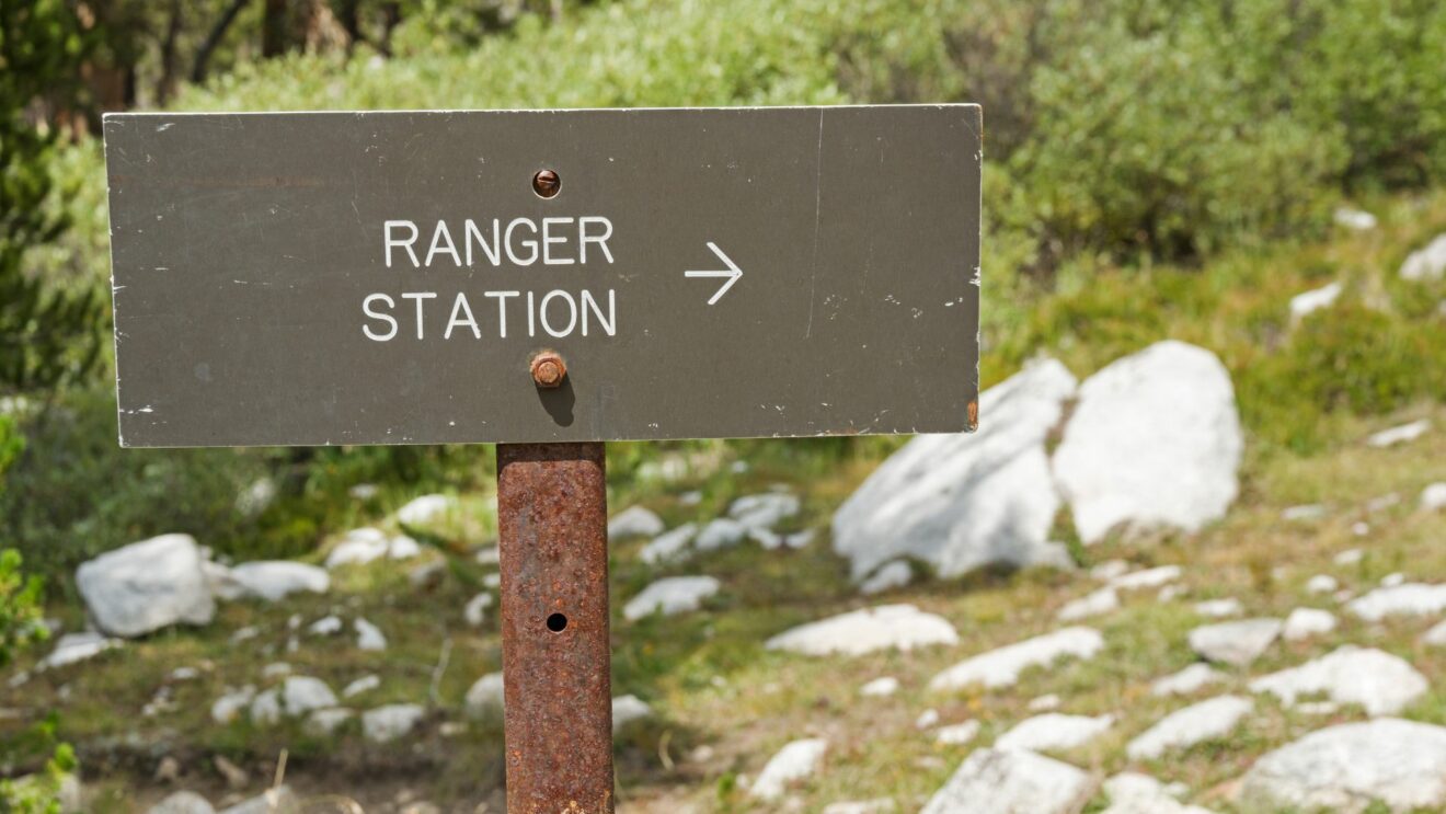 Park sign for the ranger station