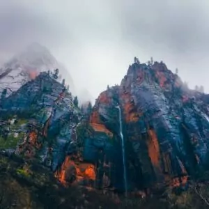 What to expect at Zion national park mist waterfall cliff