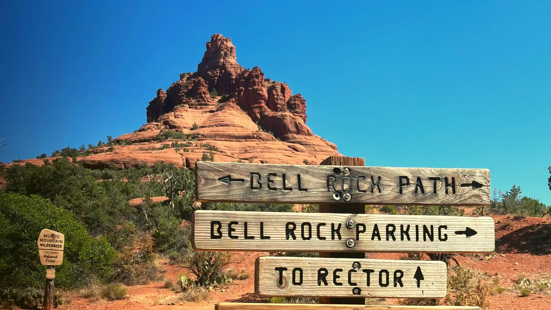 Sedona Arizona bell rock trail sign