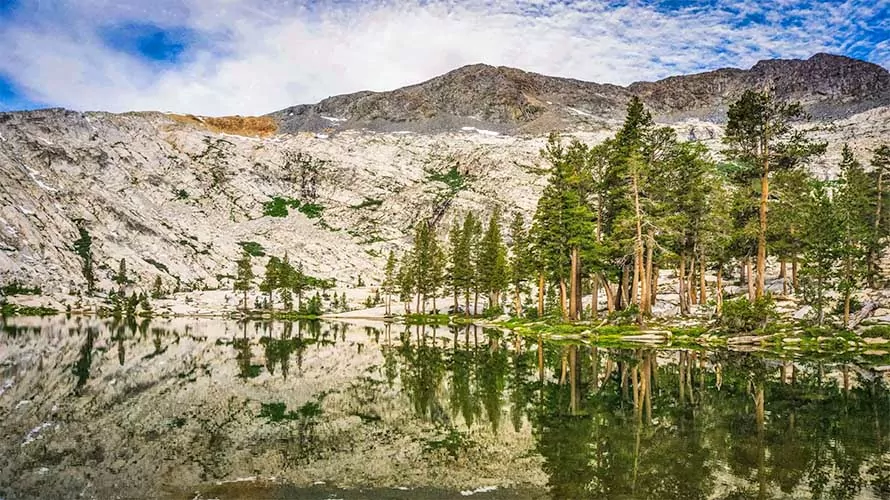 Alpine lake in Ansel Adams Wilderness in California