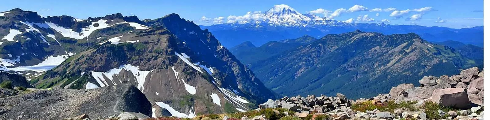 Goat Rocks Wilderness alpine ridge line