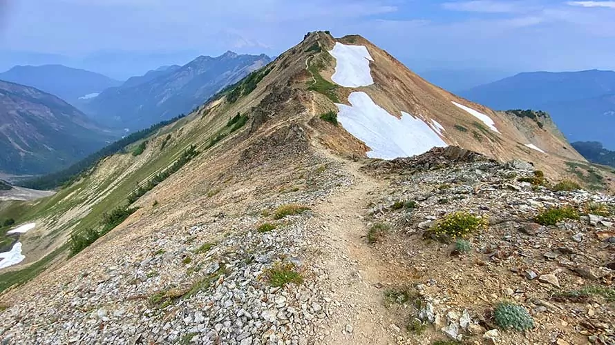 Hiking trail in the Goat Rocks Wilderness, Cascades