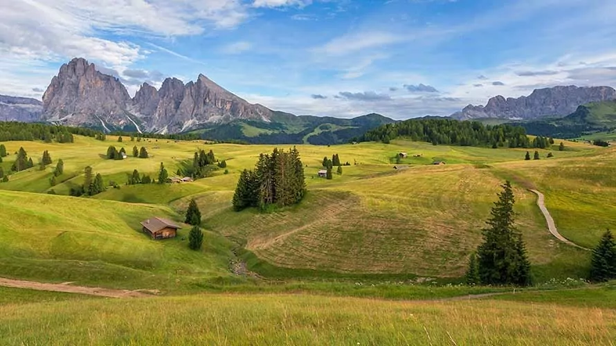 Meadows and peaks on the hut to hut hike in the Dolomites