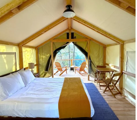 Interior of glamping tent at Wildhaven in Yosemite