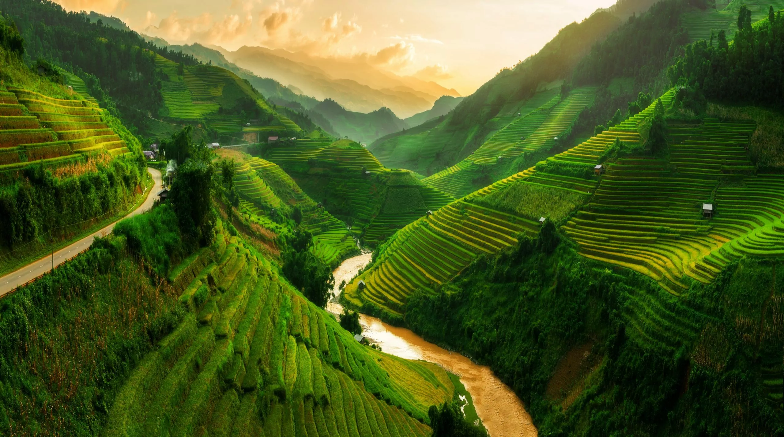 Sapa Trek & Ha Long Bay, Vietnam