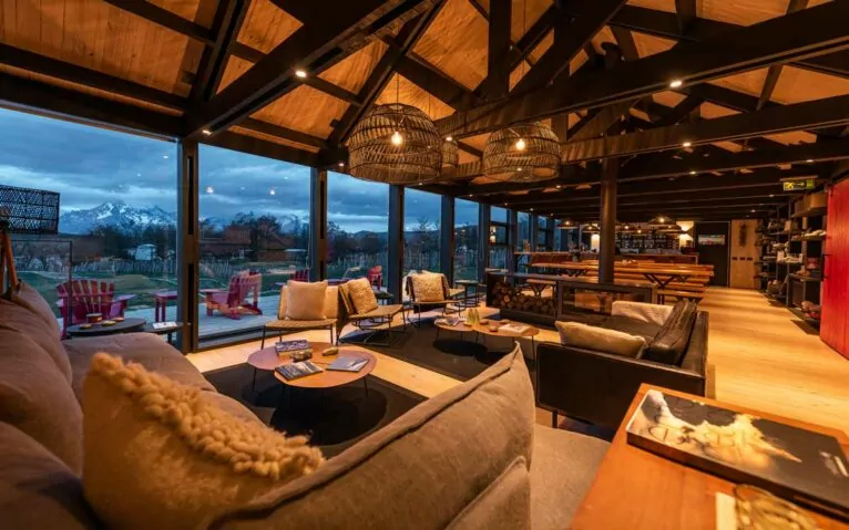 Patagonia Lodge near Rio Serrano