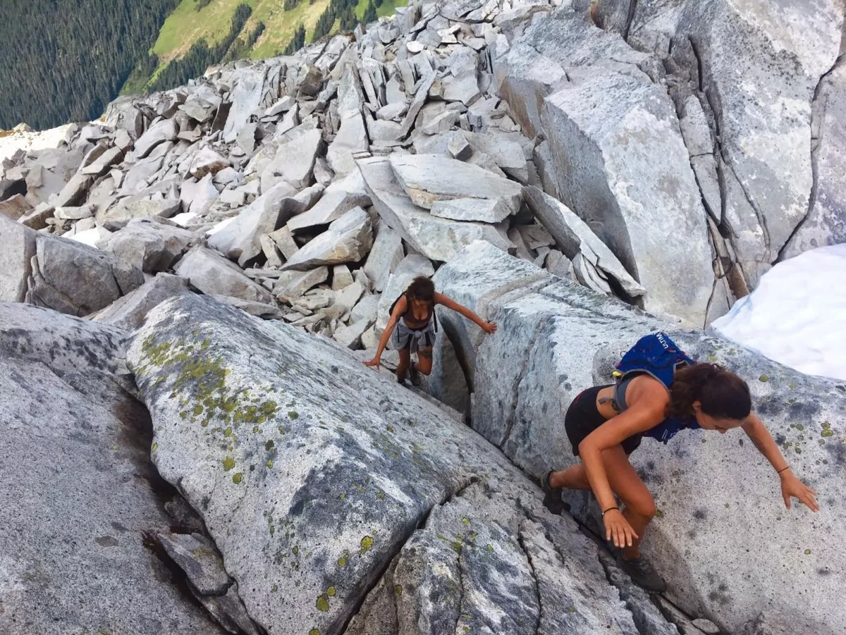 rock scramble hike in Washington