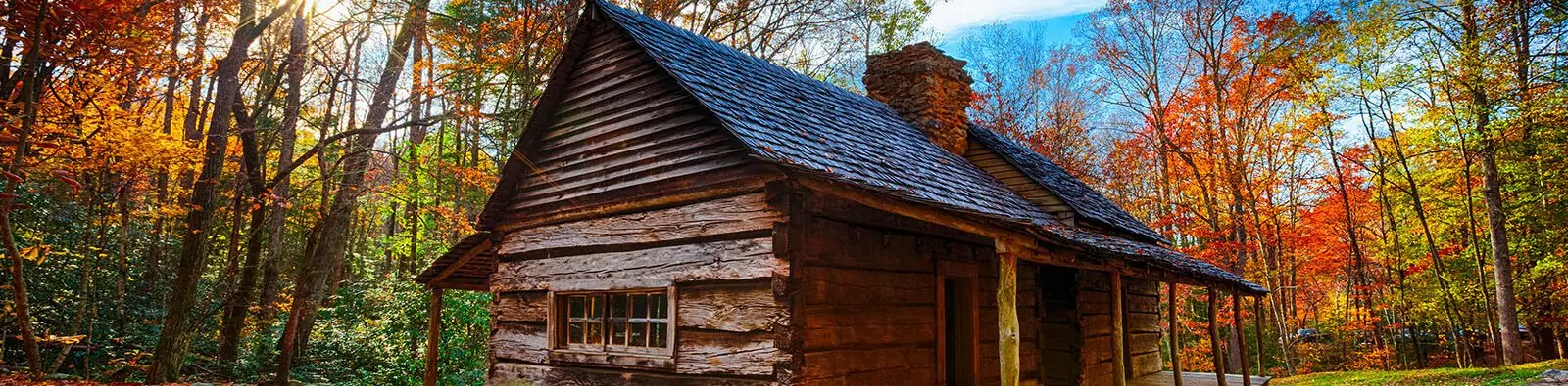 Historic pioneer cabin in Great Smoky Mountains National Park