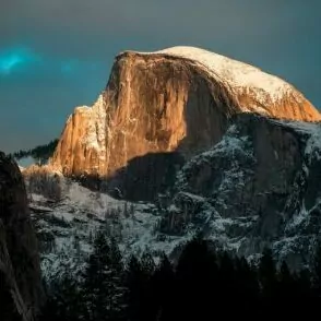 Half Dome-Yosemite-Snow-Winter