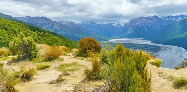 hiking in the mountains, the bealey spur track, arthurs pass, new zealand
