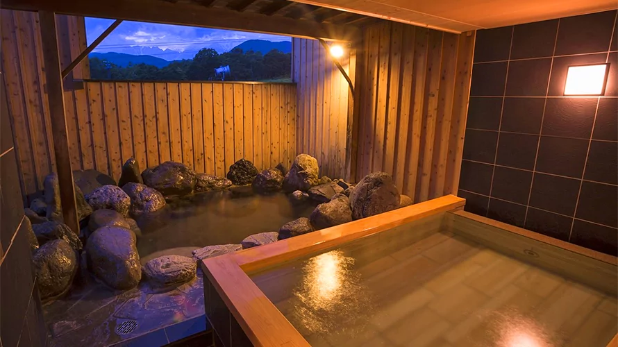 Hotel Hakuba Berghaus onsen in Japan