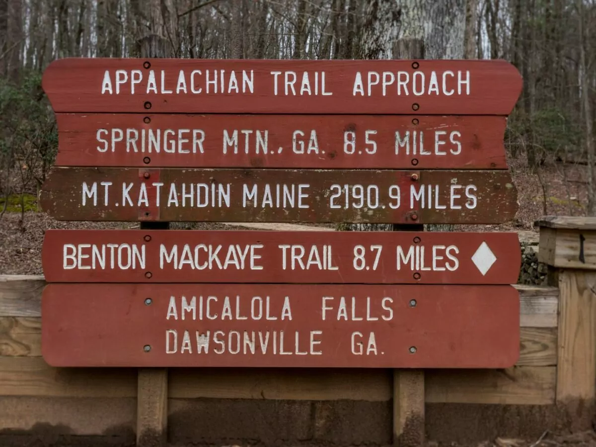 Appalchian Trail sign