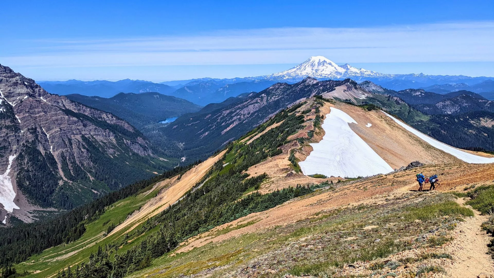 Knifes edge ridge in the Goat Rocks