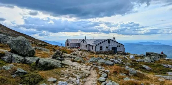 Lakes of the Clouds Hut