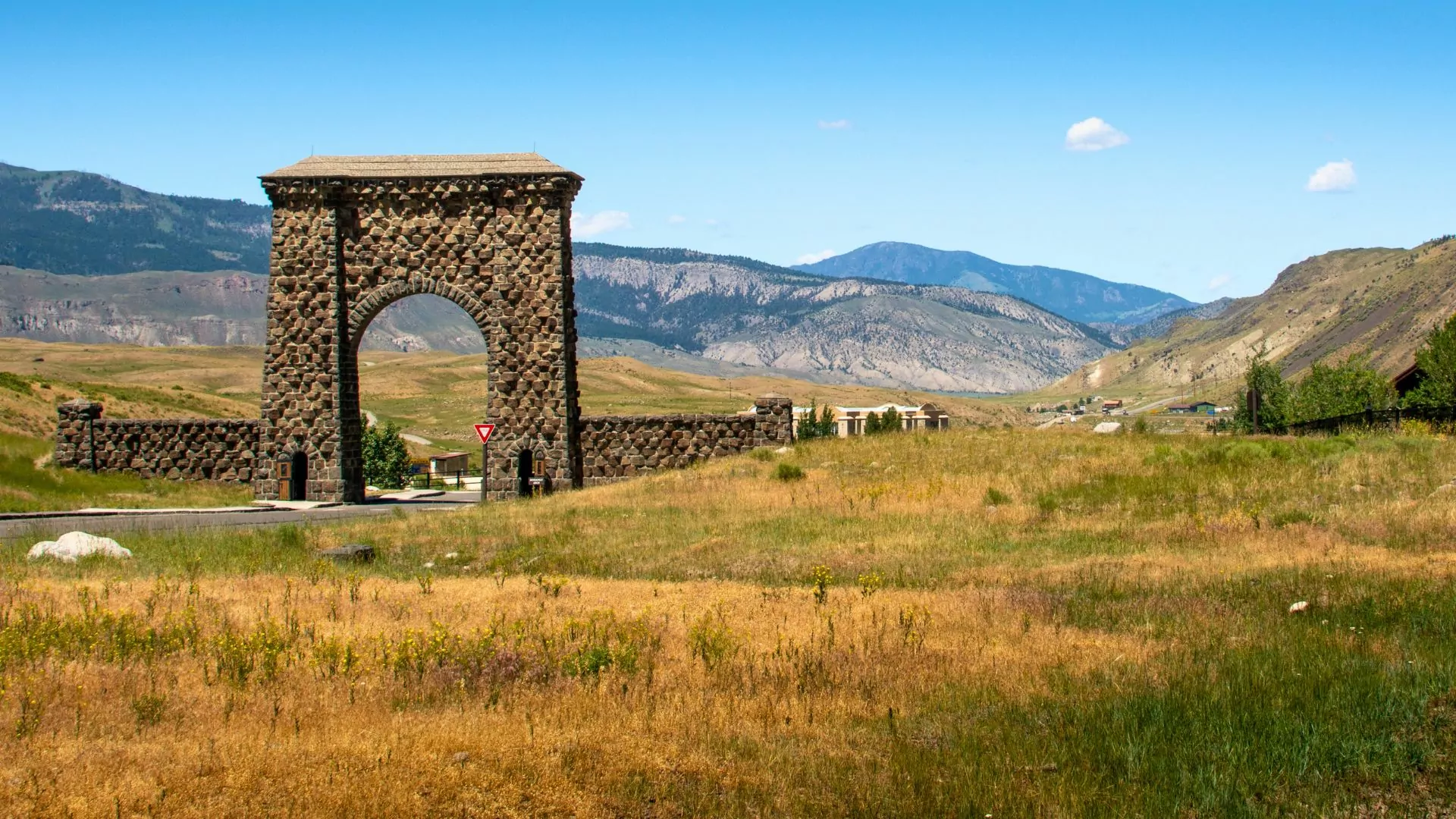 West yellowstone national park entrance