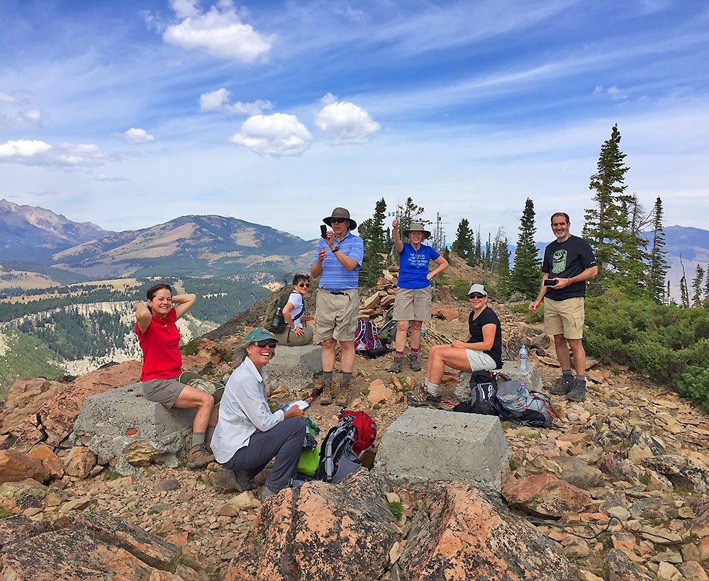 yellowstone day hikes